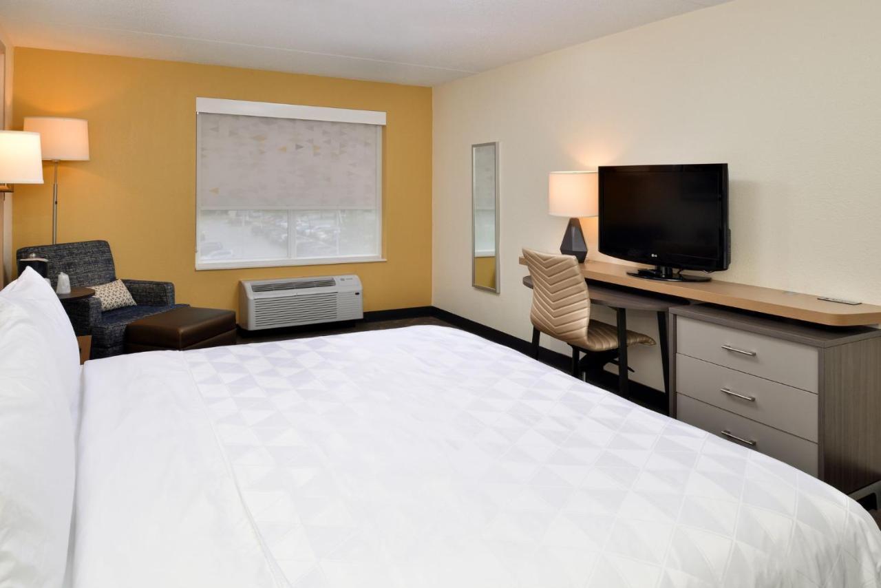 Holiday Inn Hotel & Suites Overland Park-Convention Center By Ihg Екстер'єр фото