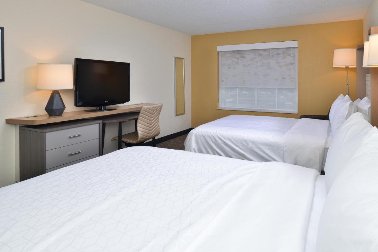 Holiday Inn Hotel & Suites Overland Park-Convention Center By Ihg Екстер'єр фото