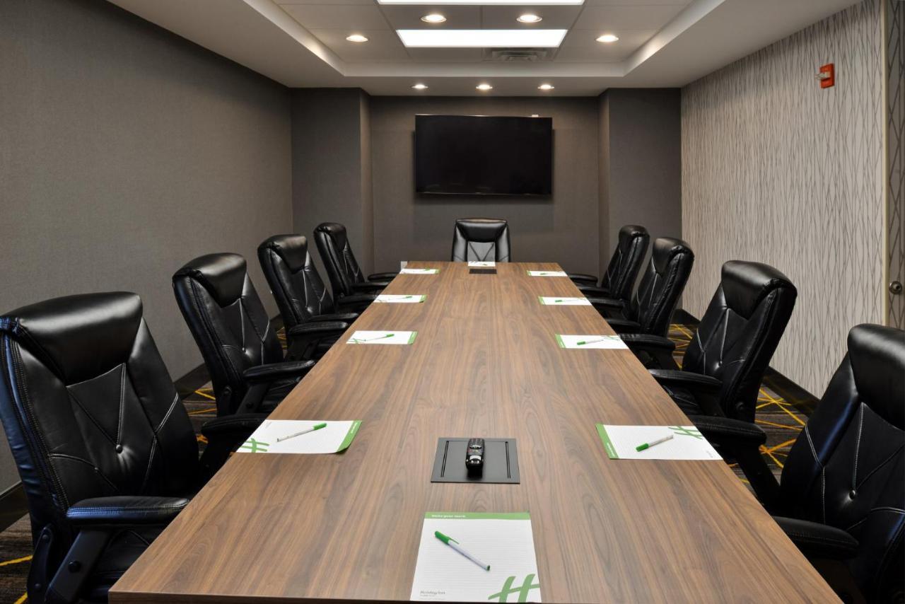 Holiday Inn Hotel & Suites Overland Park-Convention Center By Ihg Екстер'єр фото
