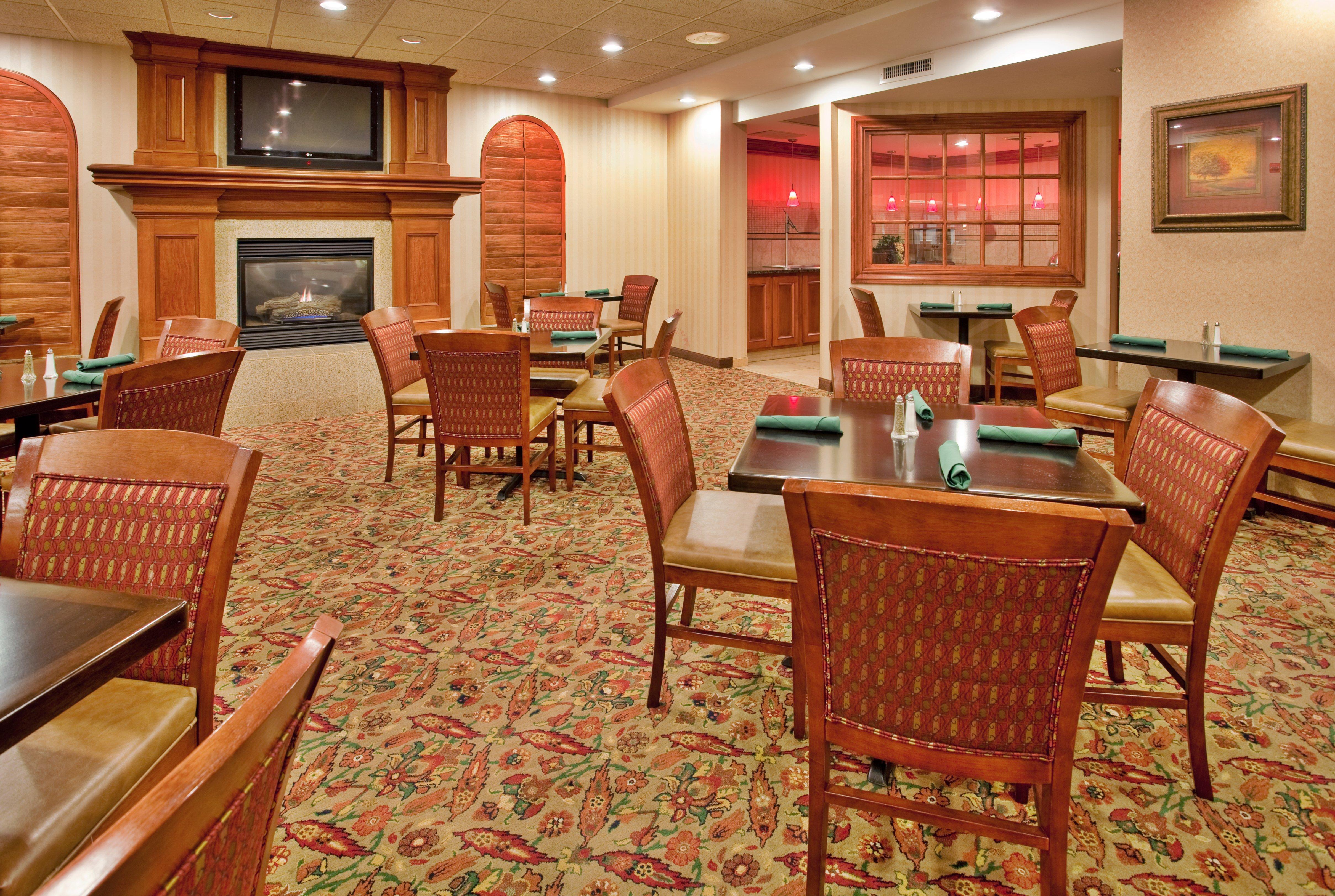 Holiday Inn Hotel & Suites Overland Park-Convention Center By Ihg Екстер'єр фото