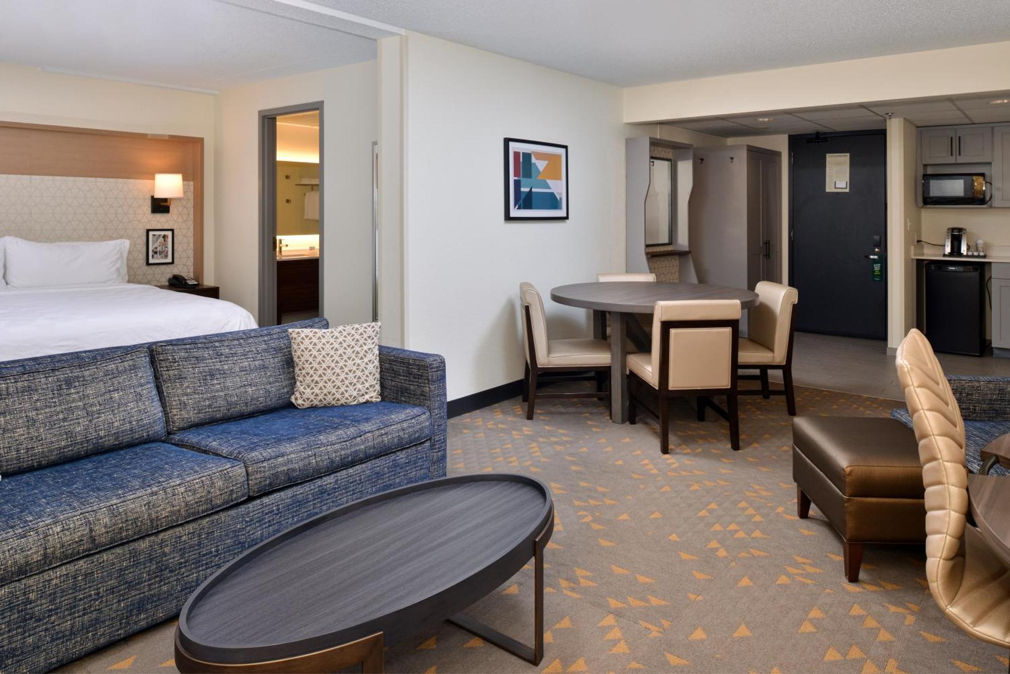 Holiday Inn Hotel & Suites Overland Park-Convention Center By Ihg Екстер'єр фото